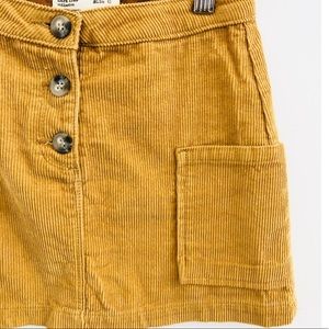 Zara girls corduroy mini skirt. Mustard/yellow.